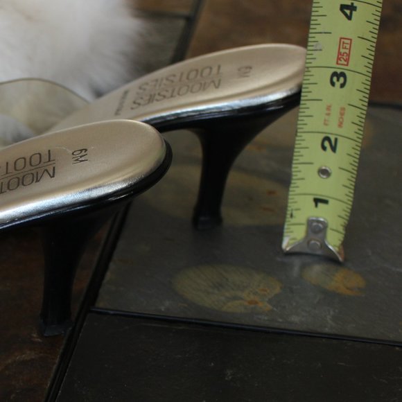 Mootsies Tootsies - heeled vinyl sandal, size 6M - Picture 3 of 6